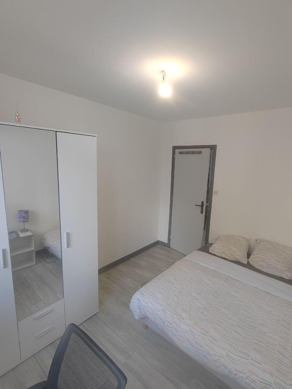 Une Chambre Dans Appartement Partage, Grenoble A 8 Min Du Centre-Ville Eksteriør billede