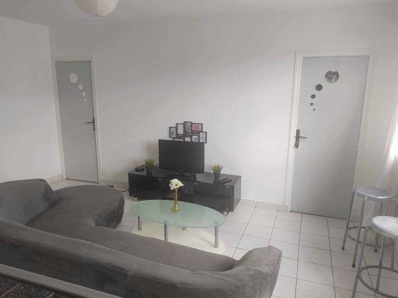 Une Chambre Dans Appartement Partage, Grenoble A 8 Min Du Centre-Ville Eksteriør billede