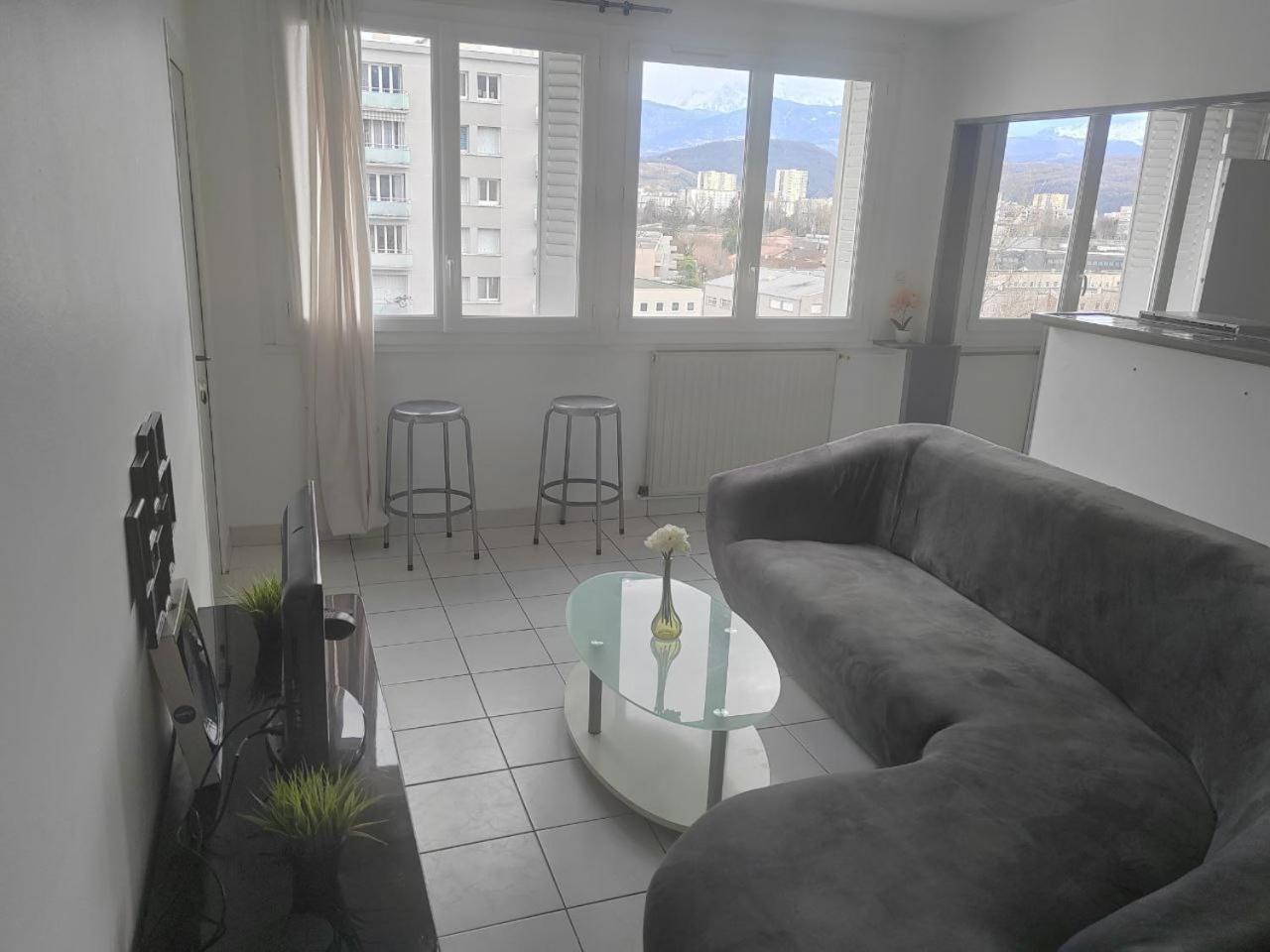 Une Chambre Dans Appartement Partage, Grenoble A 8 Min Du Centre-Ville Eksteriør billede